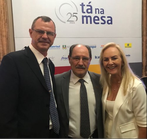 PRESIDENTE DA ACI CDL DE SÃO LOURENÇO DO SUL SERGIO HOLZ PARTICIPA DA REUNIÃO DE INTEGRAÇÃO DA FEDERASUL