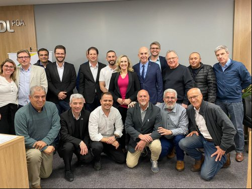 PRESIDENTE DA ACI/CDL PARTICIPOU DE REUNIÃO MENSAL DE DIRETORIA DA AGV-RS