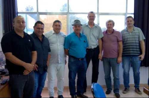 ACI CDL DE SÃO LOURENÇO DO SUL FECHA PARCERIA COM A COOPAR POMERANO PARA O FESTIVAL DE INVERNO LOURENCIANO.