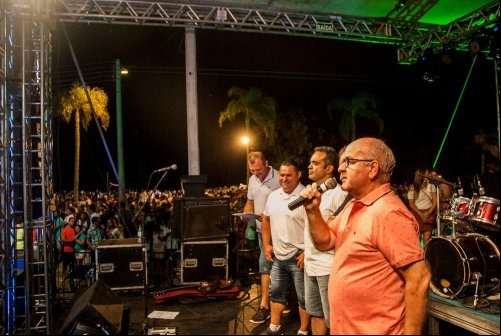 SHOW DA VIRADA EM SÃO LOURENÇO DO SUL TEVE A PARTICIPAÇÃO DA ACI CDL