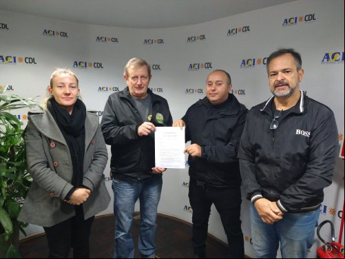 ACI/CDL E COOPAR POMERANO REALIZARAM REUNIÃO NA ÚLTIMA SEXTA-FEIRA (15/07)